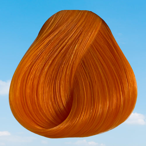 La Riche Directions simulation of Apricot hair colour on a level 10 swatch