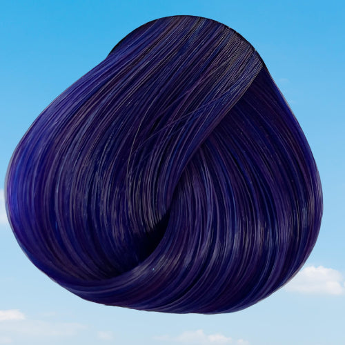 La Riche Directions simulation of Neon Blue hair colour on a level 10 swatch