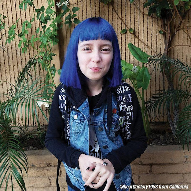 Manic Panic Amplified Rockabilly Blue dye hair colour