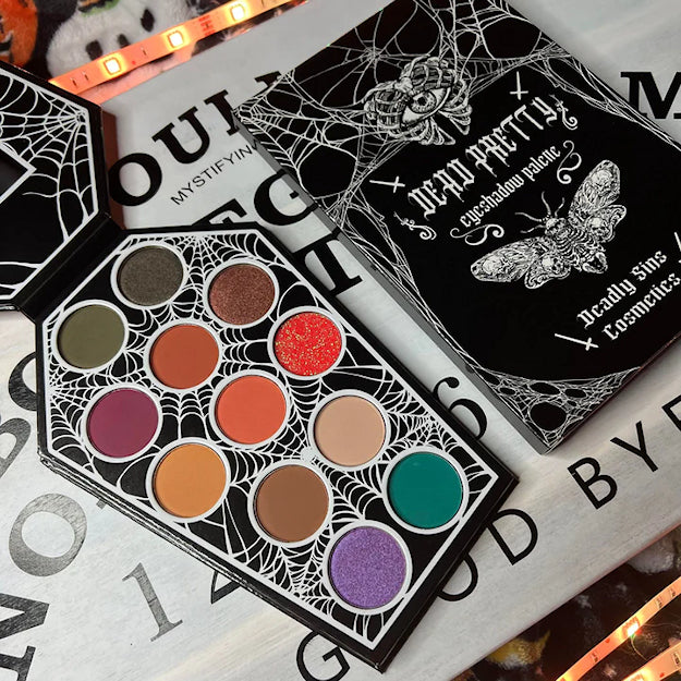 Eyeshadow Palette Dead Pretty Coffin