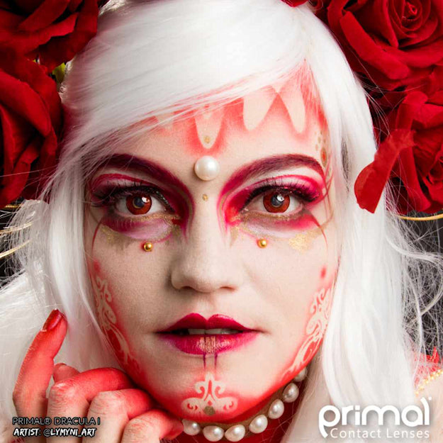 Primal Dracula I contact lenses 14.5mm worn