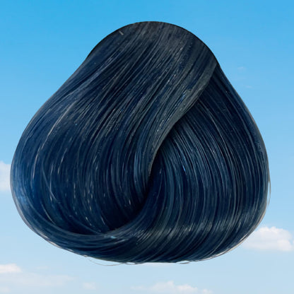 La Riche Directions simulation of Denim Blue hair colour on a level 10 swatch