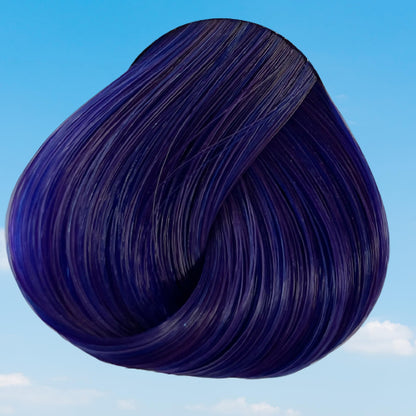 La Riche Directions simulation of Neon Blue hair colour on a level 10 swatch