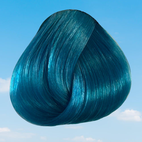 La Riche Directions simulation of Pastel Blue hair colour on a level 10 swatch