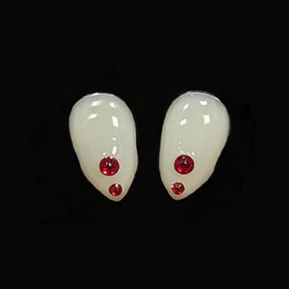 Subtle Double Blood Gem Fangs