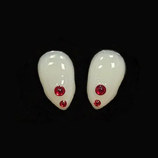 Subtle Double Blood Gem Fangs