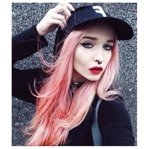 Lunar Tides Coral Pink dye hair colour